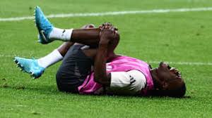 随着比赛的 随着比赛的